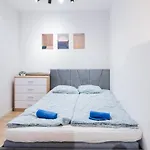 Smocza Jama Wawel Apartment